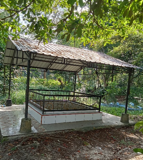 Peziarah Meningkat,  Fasilitas Umum Makam Syekh Ali di Desa Kotobaru Ditambah