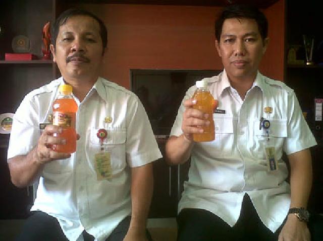 Distan Kuansing Launcing Minuman ' Min Ciku ' dari Buah Sawo