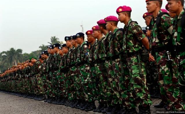 Hasil Survei  : TNI Paling Dipercaya Publik