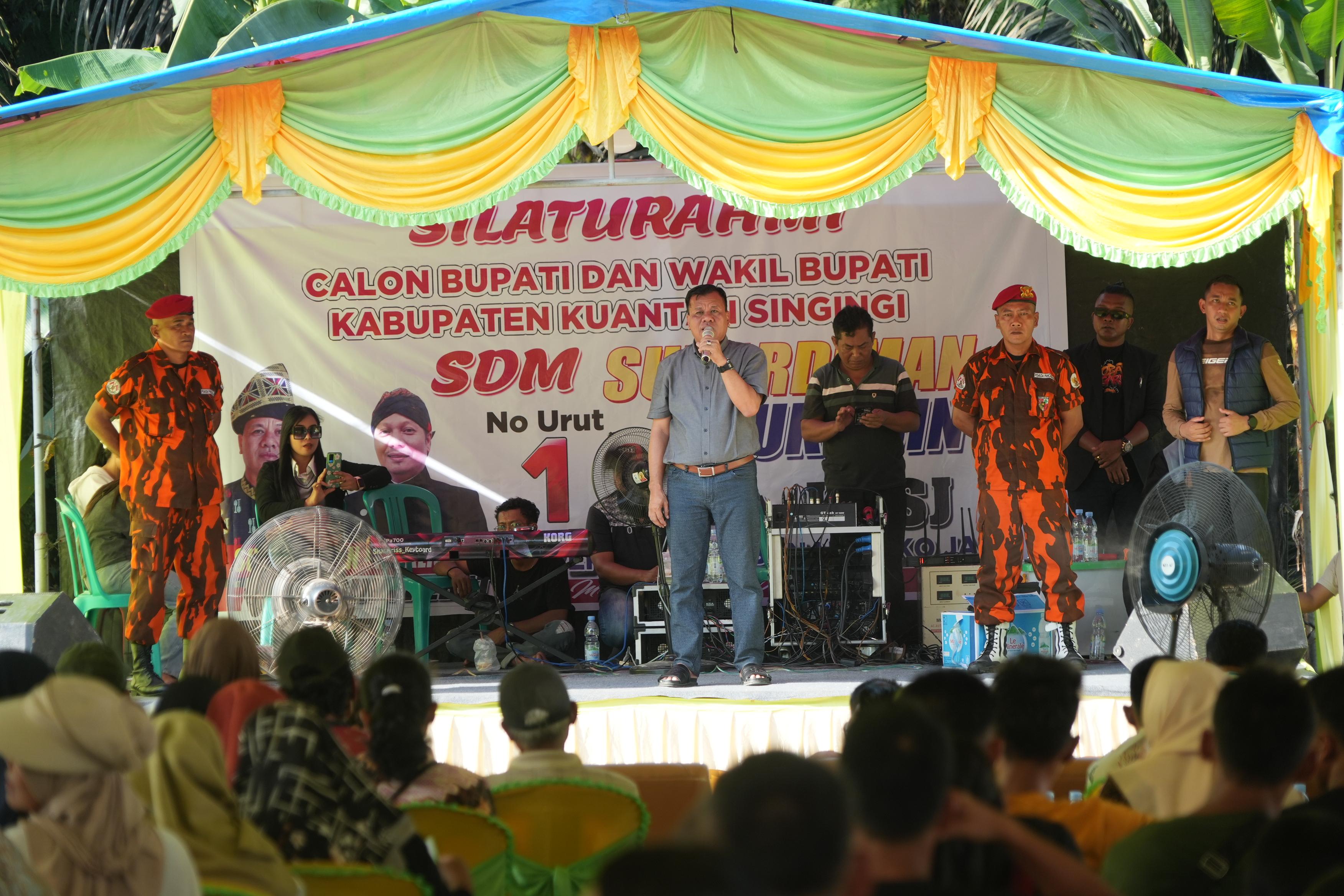 Warga  Giri Sako Sampaikan Dukungan Untuk Pasangan SDM