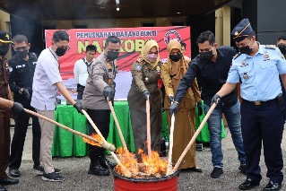 Awas, Generasi Muda Sasaran Peredaran Narkoba Polres Musnahkan Sabu dan 2 Kilo Ganja