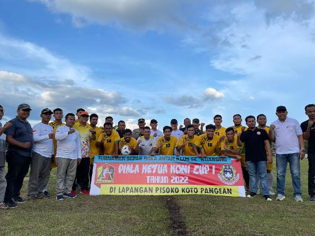 Andi Cahyadi Buka Turnamen Sepak Bola Piala Ketua KONI Cup I 2022 