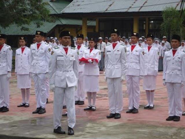 Jadi Paskibra Tingkat Nasional, Siswa SMAN 1 Teluk Kuantan akan Beraksi Didepan Jokowi-JK