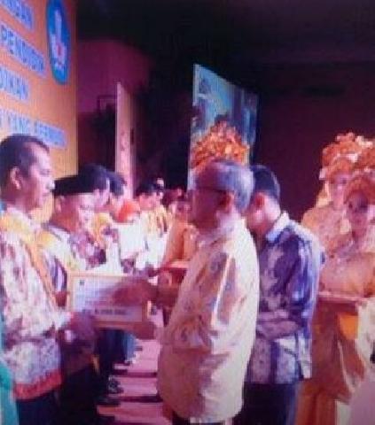 Kasek SMKN 2 Teluk Kuantan Wakili Riau ke Jakarta