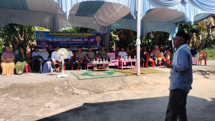 Warga Petai Anggap Mardianto Manan Anggota DPRD Riau Yang Komit Perjuangkan Aspirasi