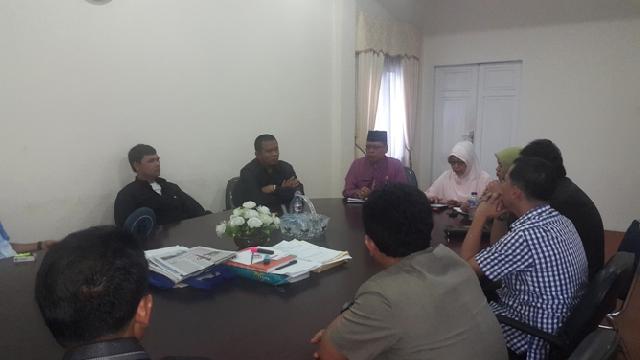 Datangi BPM Bangdes Riau, Komisi C Desak Pencairan Dana Desa di Kuansing Rp 114.5 M