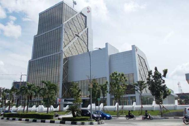 Pemkab-Bank RiauKepri Laksanakan Gerak Jalan Santai
