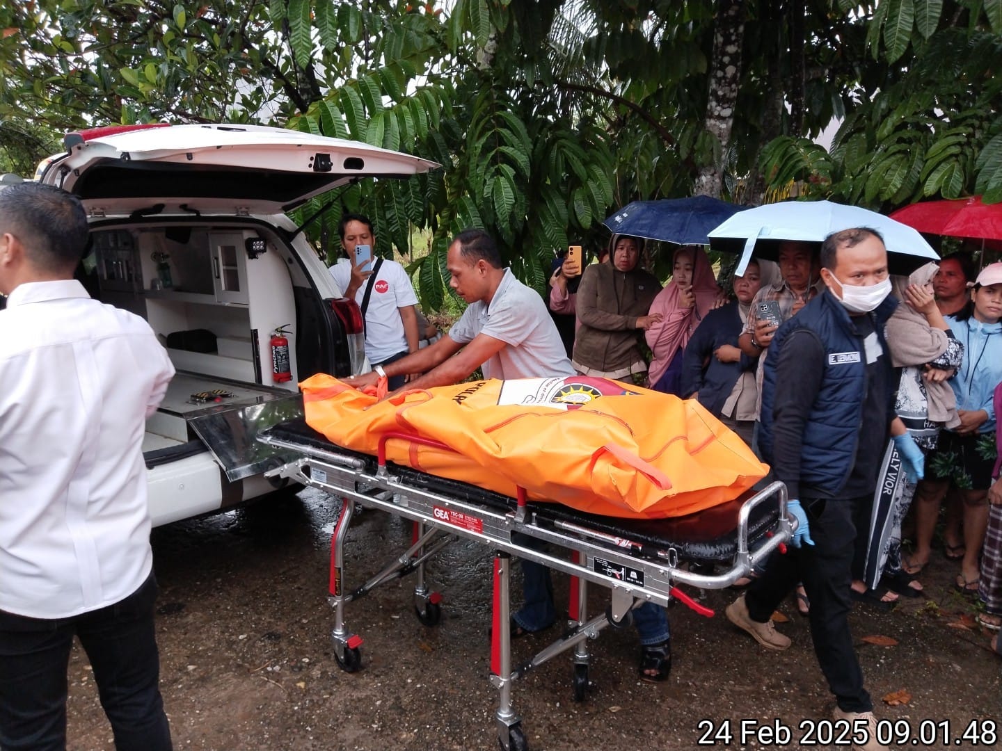 Sat Reskrim Polres Kuansing Olah TKP Dan Buru Pelaku Pembunuhan di Perumahan Griya Sinambek