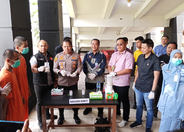 Narkoba Jenis Sabu 77,13 Gram Diblender, Wakapolres: Narkoba Merambah ke Desa