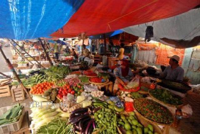 Pedagang Pasar Lumpur : Kalau Dipaksa Pindah, Kami akan Lawan