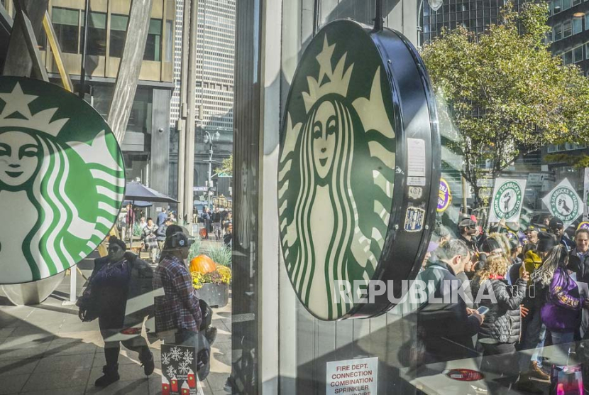 Dampak Boikot, Gerai Starbucks dan McD Sepi Hingga Penjualan Anjlok 70 Persen
