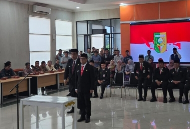 Zulkarnain Dilantik Jadi Sekda Kuansing, Berikut Profil Pendidikan dan Jejak Karir Birokratnya