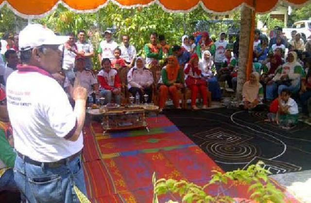 Kampanye Dialogis di Pekanbaru, Herman Janji Lanjutkan Pembangunan Jalan di Okura