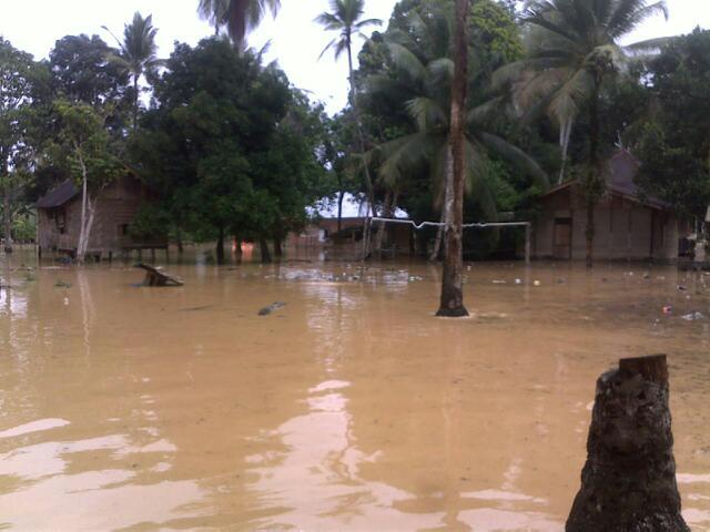 Muara Lembu,  Rambahan dan Perhentian Luas LTD Banjir, Puluhan Rumah Terendam