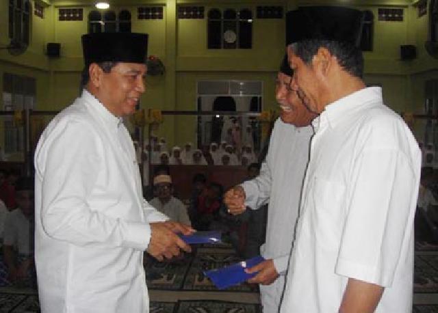 Achmad Ingatkan Jemaah Masjid di Duri Tanggal 4 Pilih Nomor 4