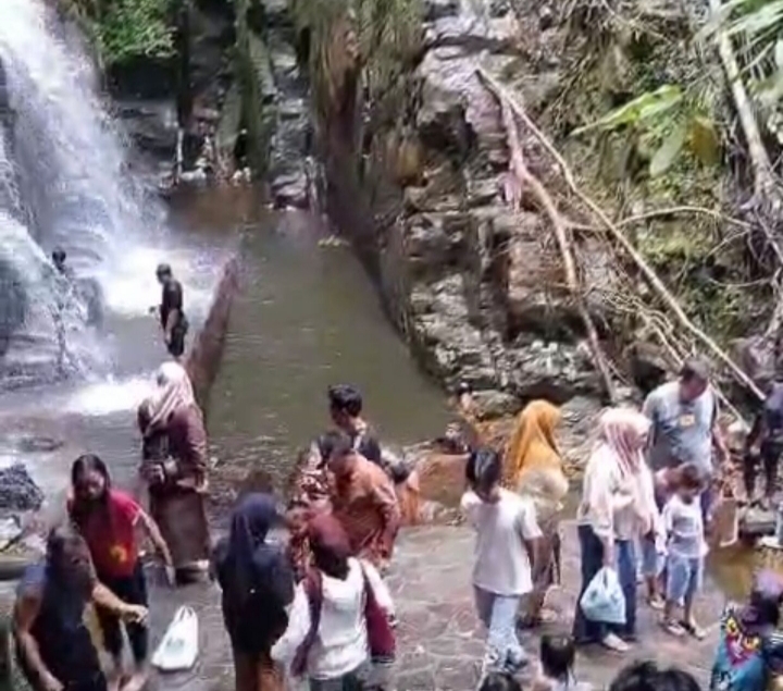 Turun, Jumlah Wistawan ke Batang Koban Hanya 66 Orang dan Kolam Air Panas 38 Orang Dalam Libur Idul