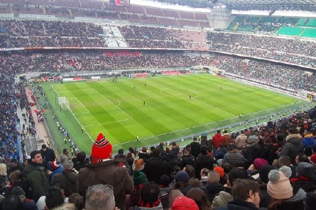 Mengelilingi Stadion San Siro di Milan, Ternyata Ini Isi di Dalamnya
