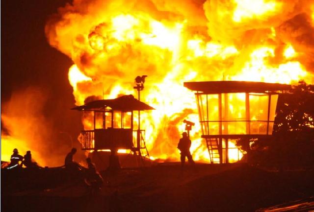 Kebakaran Maut di Gaung, Empat Korban Meninggal dan Ratusan Rumah Ludes Dilalap Api