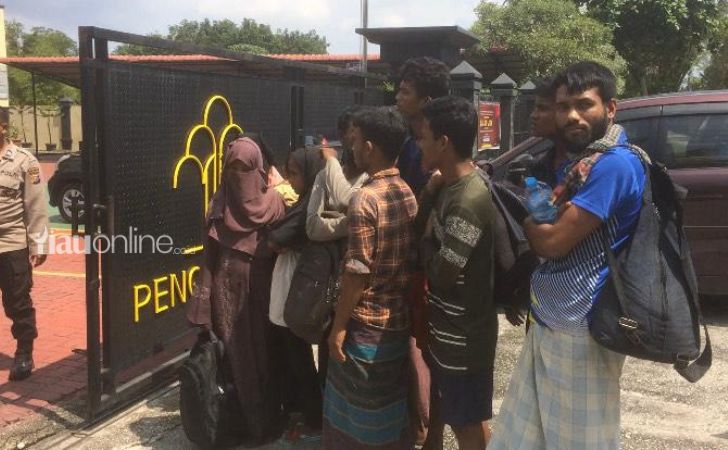 Pengungsi Rohingnya Terlantar Di Sudirman Ditampung Di Rudenim Imigrasi Pekanbaru