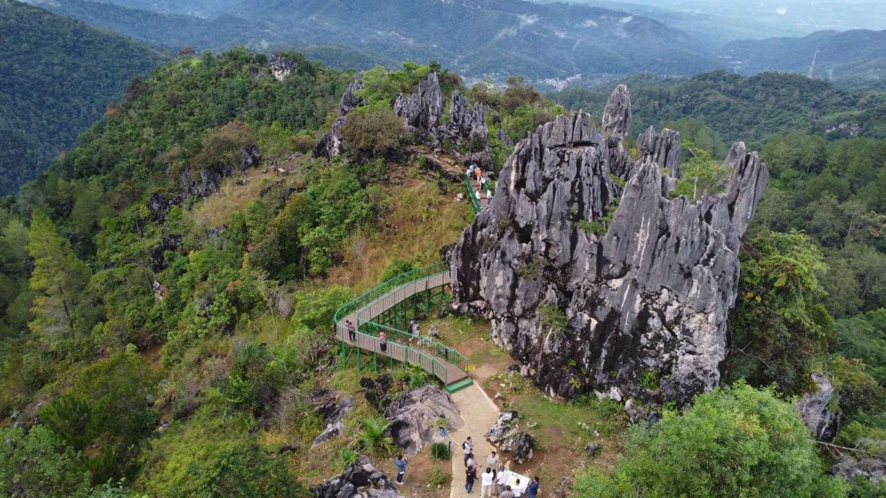 Lewat APBN Pemko Sawahlunto Bangun Geosite Batu Runcing Objek Wisata Baru Yang Digandrungi