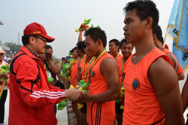 Gubernur Teras Narang Turlap Suport Atlet Dayung Kalteng