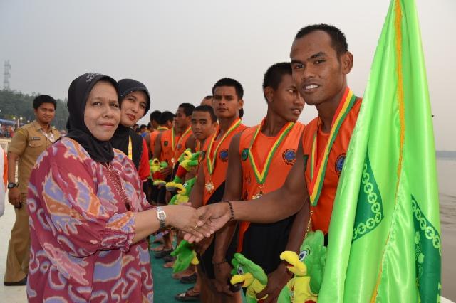 Riau Juara Umum Dayung PON XVIII