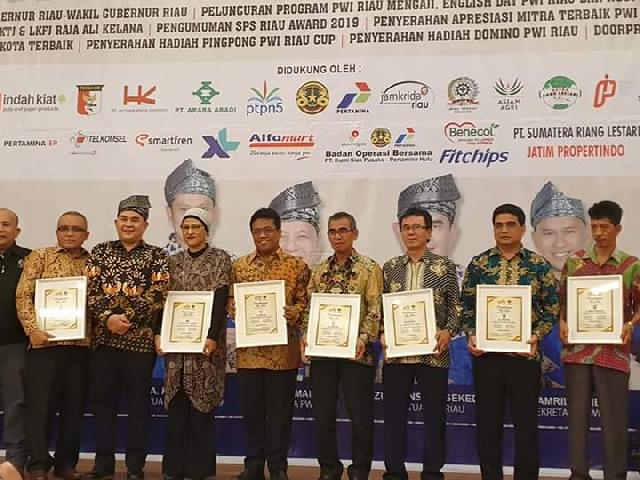 Bupati dan Ketua DPRD Kuansing Hadiri Puncak HPN Tingkat Provinsi Riau 