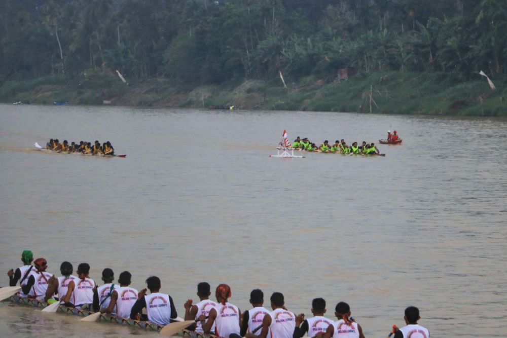 Dihadiri Delegasi Thailand dan Malaysia, Festival Pacu Sampan II Jadi Ajang Promosi Budaya Riau