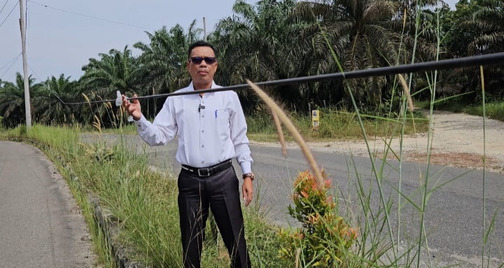Kabel Internet Bahayakan Pengguna Jalan, Camat Sentra Akan Lakukan Penertiban